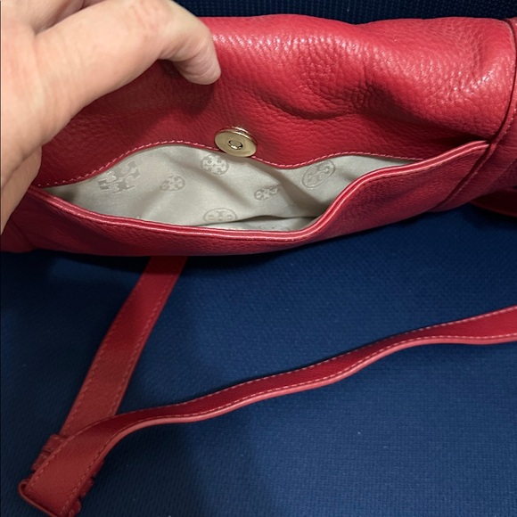Tory Burch Red Leather Crossbody Bag - Picture 5 of 6